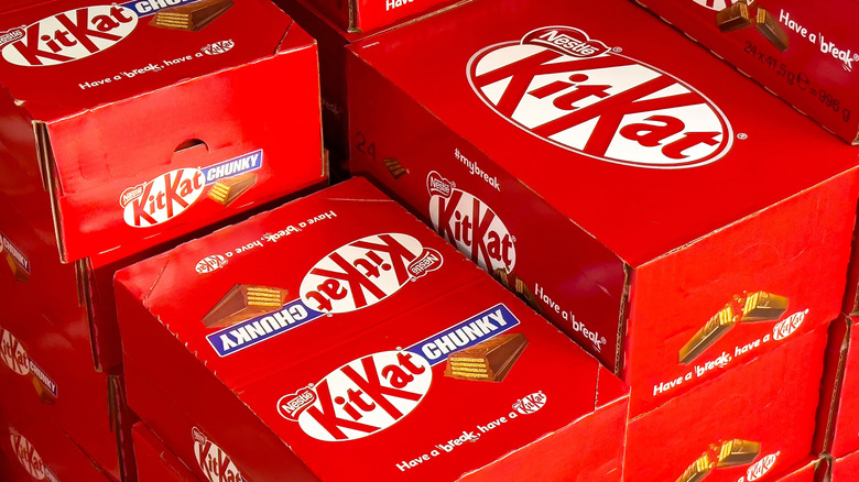 Boxes of Kit Kats and Chunky Kit Kats stacked on top of each other